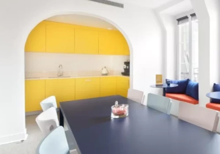 Bureau fermé  idéal pour votre activité professionnelle à Paris