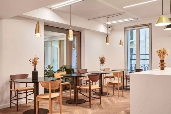 Bureau fermé  idéal pour votre activité professionnelle à Paris