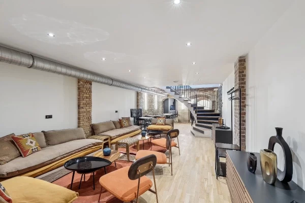 Bureau fermé  idéal pour votre activité professionnelle à Paris