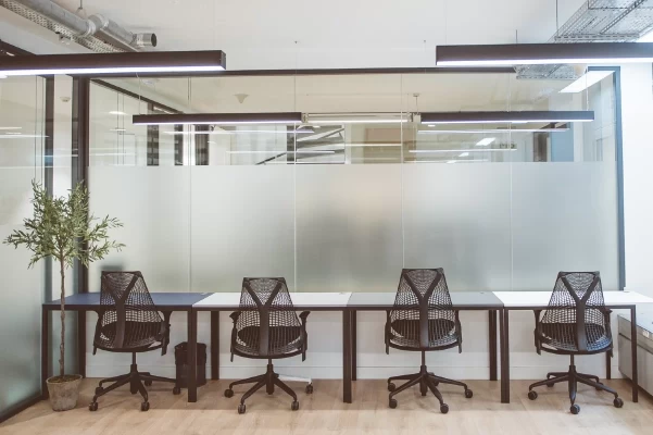 Bureau fermé  idéal pour votre activité professionnelle à Paris
