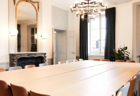 Bureau fermé  idéal pour votre activité professionnelle à Paris