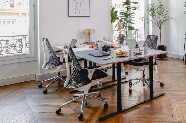 Bureau fermé  idéal pour votre activité professionnelle à Paris