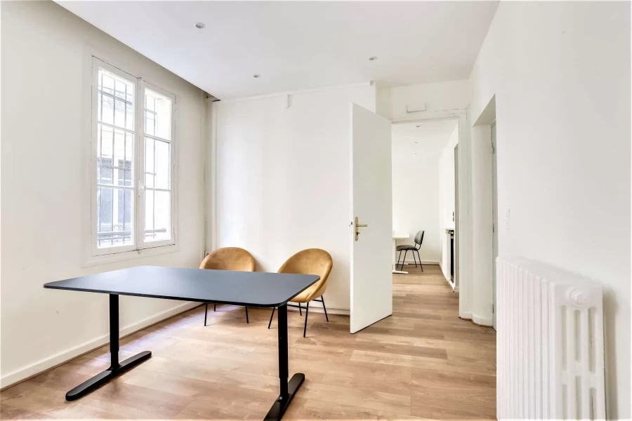 Bureau fermé  idéal pour votre activité professionnelle à Paris