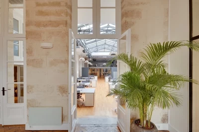 Bureau fermé  idéal pour votre activité professionnelle à Paris