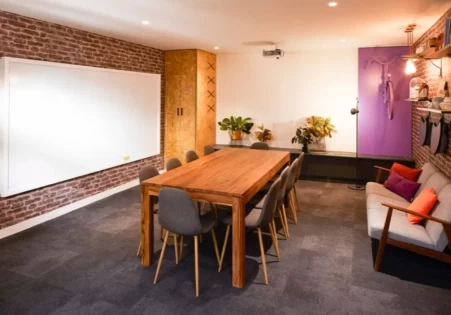 Bureau fermé  idéal pour votre activité professionnelle à Paris