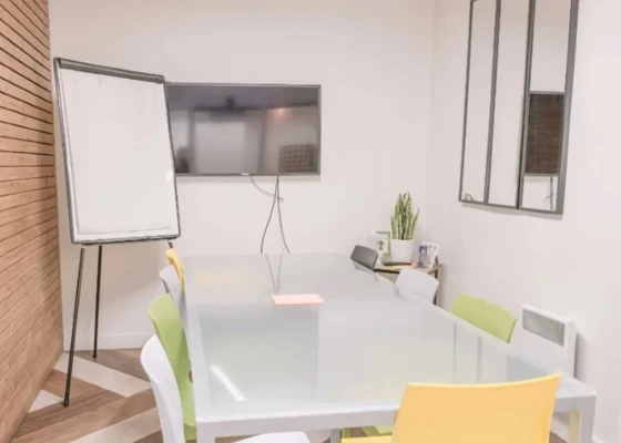 Bureau fermé  idéal pour votre activité professionnelle à Paris