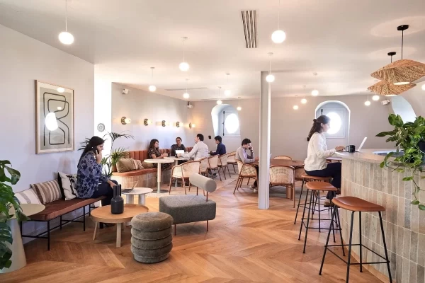 Bureau fermé  idéal pour votre activité professionnelle à Paris