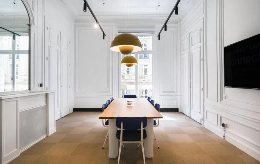 Bureau fermé  idéal pour votre activité professionnelle à Paris
