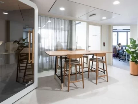 Salle de réunion  idéal pour votre activité professionnelle à Paris