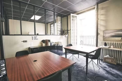 Bureau fermé  idéal pour votre activité professionnelle à Paris