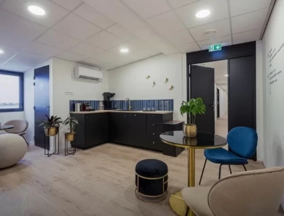 Bureau fermé  idéal pour votre activité professionnelle à Pessac