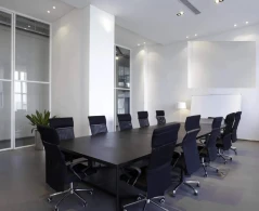 Bureau fermé  idéal pour votre activité professionnelle à Pointe à Pitre