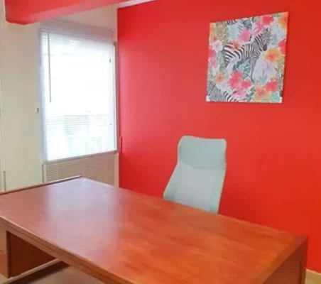 Salle de réunion  idéal pour votre activité professionnelle à Pointe à Pitre