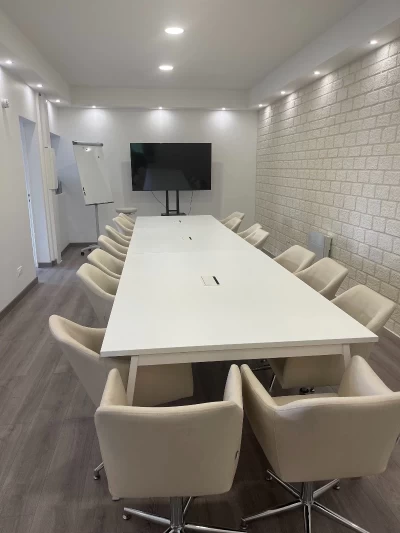 Salle de réunion  idéal pour votre activité professionnelle à Poitiers