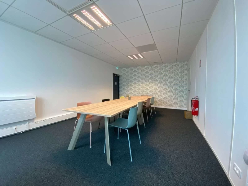 Salle de réunion  idéal pour votre activité professionnelle à Poitiers