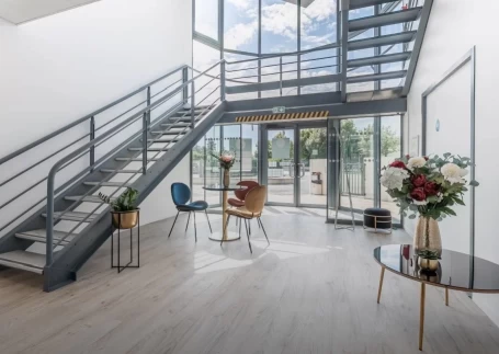 Bureau fermé  idéal pour votre activité professionnelle à Poitiers