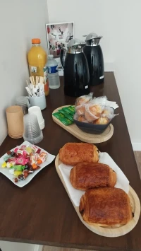Salle de réunion  idéal pour votre activité professionnelle à Puget-sur-Argens