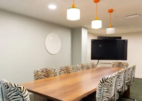 Plateau privé  idéal pour votre activité professionnelle à Puteaux