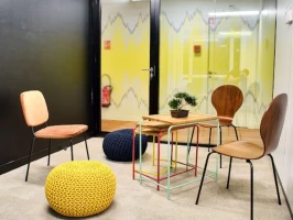 Plateau privé  idéal pour votre activité professionnelle à Puteaux