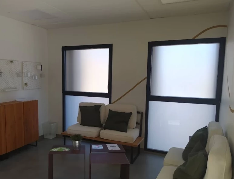 Bureau fermé  idéal pour votre activité professionnelle à Remoulins