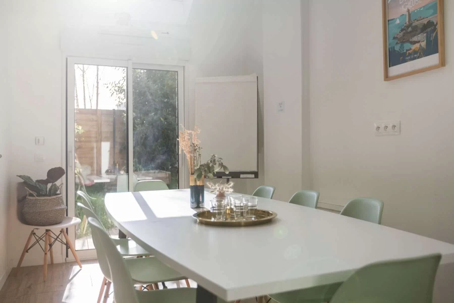 Salle de réunion  idéal pour votre activité professionnelle à Rennes