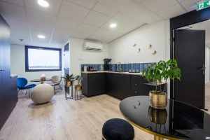 Bureau fermé  idéal pour votre activité professionnelle à Roubaix