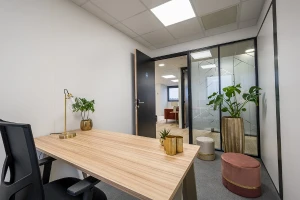 Bureau fermé  idéal pour votre activité professionnelle à Roubaix