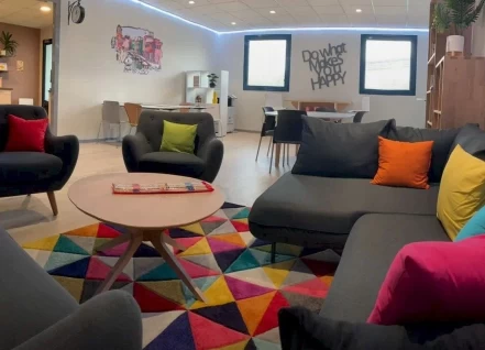 Bureau fermé  idéal pour votre activité professionnelle à Rouen
