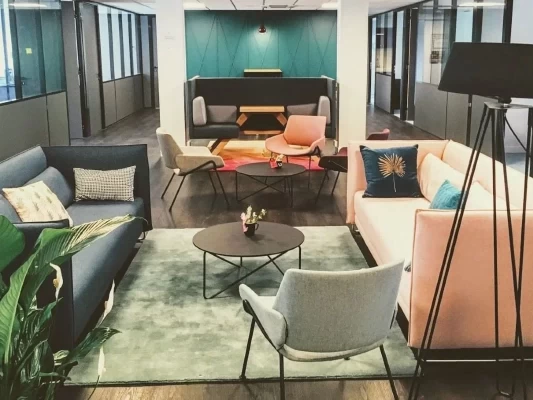 Plateau privé  idéal pour votre activité professionnelle à Rueil-Malmaison