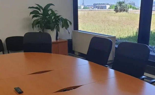 Bureau fermé  idéal pour votre activité professionnelle à Saint-Cloud