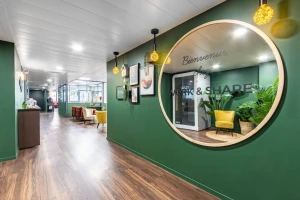 Plateau privé  idéal pour votre activité professionnelle à Suresnes