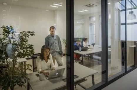 Bureau fermé  idéal pour votre activité professionnelle à Saint-Denis