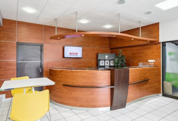Bureau fermé  idéal pour votre activité professionnelle à Saint-Grégoire