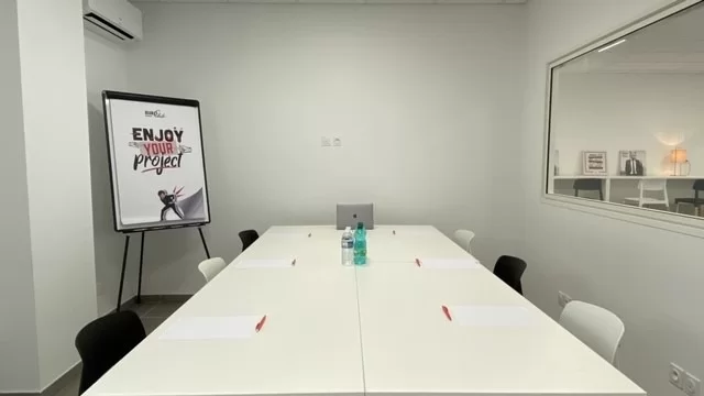 Bureau fermé  idéal pour votre activité professionnelle à Saint-Maxire