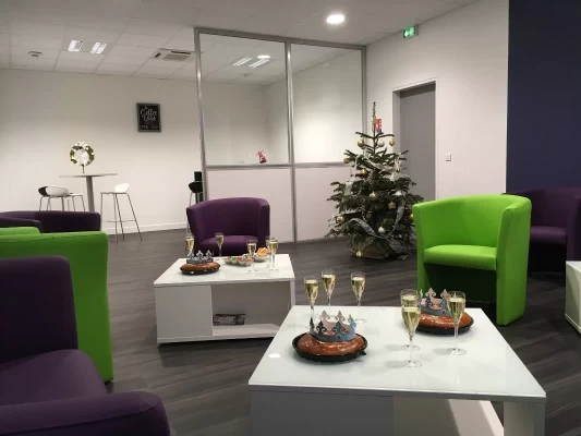Bureau fermé  idéal pour votre activité professionnelle à Sainte-Gemmes-sur-Loire