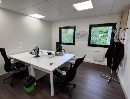 Bureau fermé  idéal pour votre activité professionnelle à Sèvres