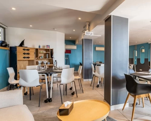 Salle de réunion  idéal pour votre activité professionnelle à Laval