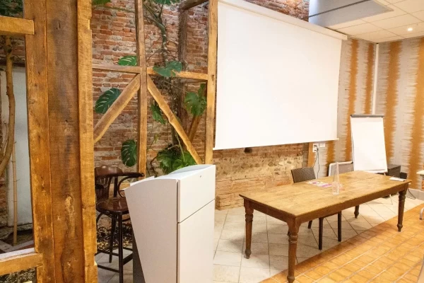 Salle de réunion  idéal pour votre activité professionnelle à Toulouse