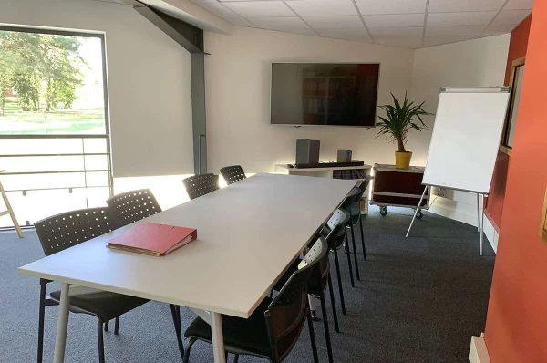 Salle de réunion  idéal pour votre activité professionnelle à Tours