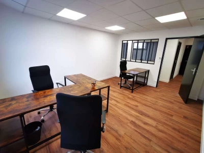 Bureau fermé  idéal pour votre activité professionnelle à Tours