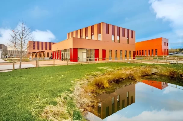 Salle de réunion  idéal pour votre activité professionnelle à Tremblay-en-France