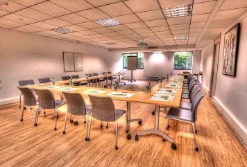 Bureau fermé  idéal pour votre activité professionnelle à Valbonne