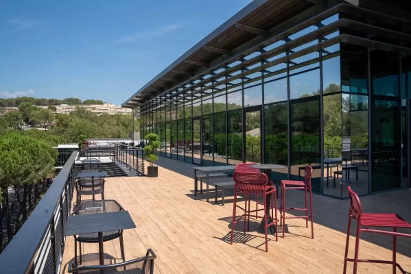 Bureau fermé  idéal pour votre activité professionnelle à Valbonne