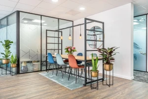 Bureau fermé  idéal pour votre activité professionnelle à Valbonne