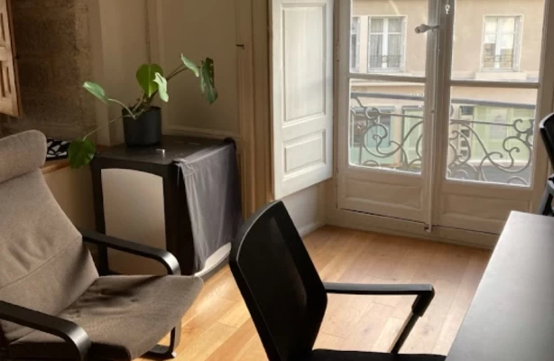 Bureau fermé  idéal pour votre activité professionnelle à Vannes