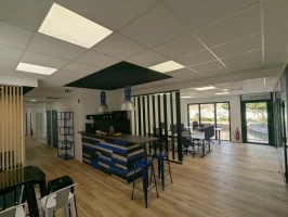 Bureau  idéal pour votre activité professionnelle à Venelles