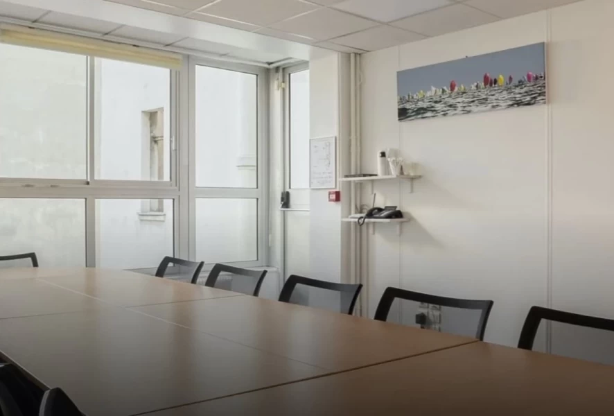 Bureau fermé  idéal pour votre activité professionnelle à Versailles