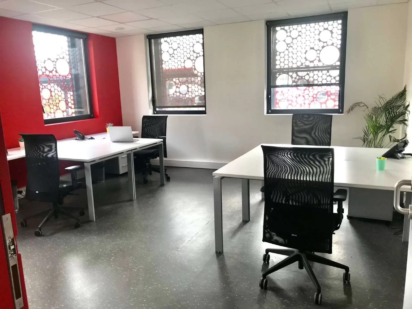 Location bureau à partager à Alixan