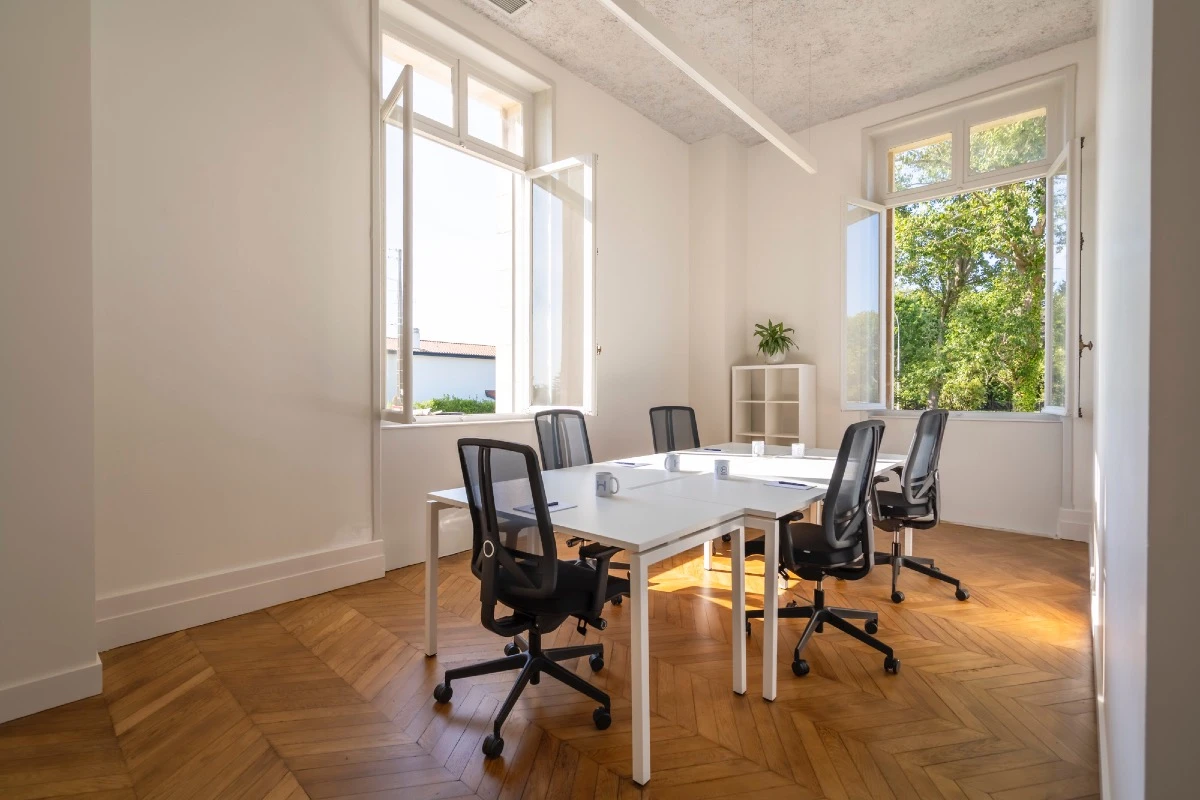 Location bureau à partager à Biarritz