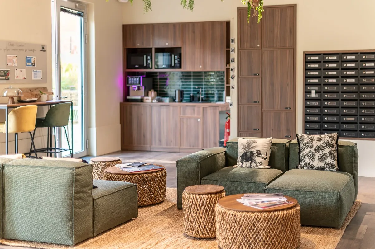 espace-prive-biot-Urbidesk-XbavFh.webp